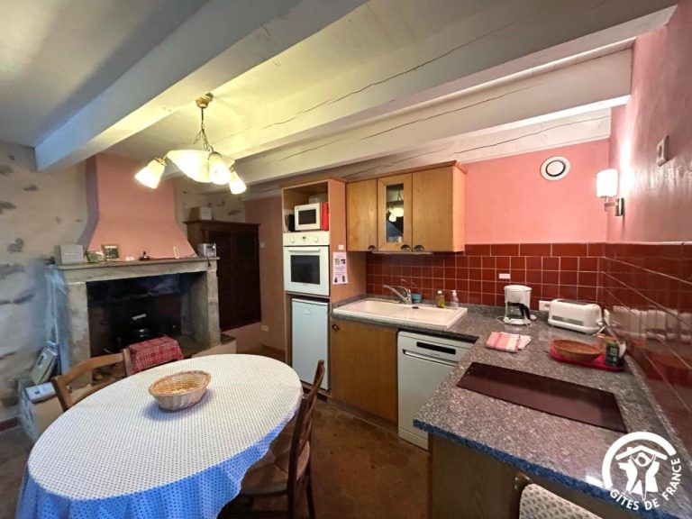 34G2111 1200 768x576