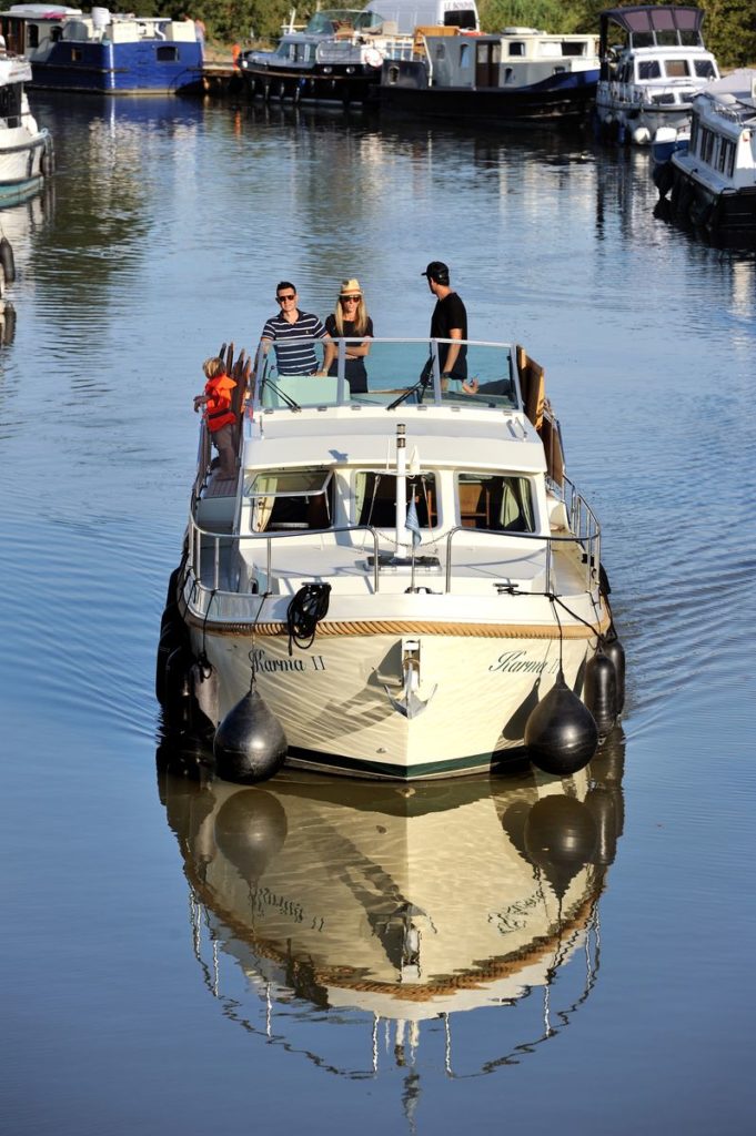 w 20200827 GD Famille bateau velo Canal du Midi et port Capestang v25
