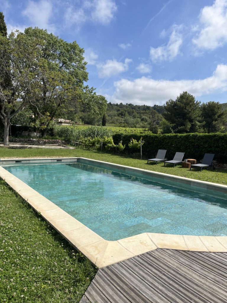 34G17001 1200 768x1024