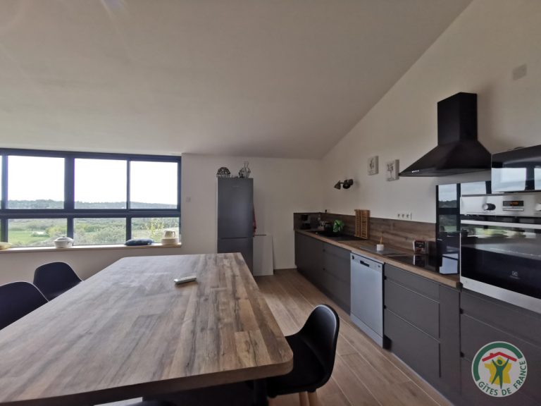 34G33901 1200 768x576