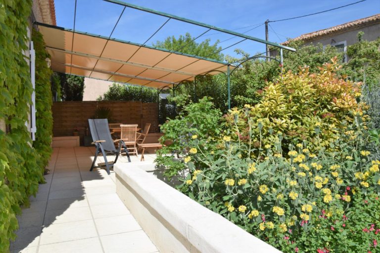 34G5206 1200 768x512